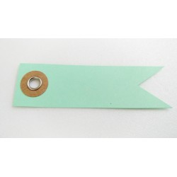 étiquette fanion verte avec œillets